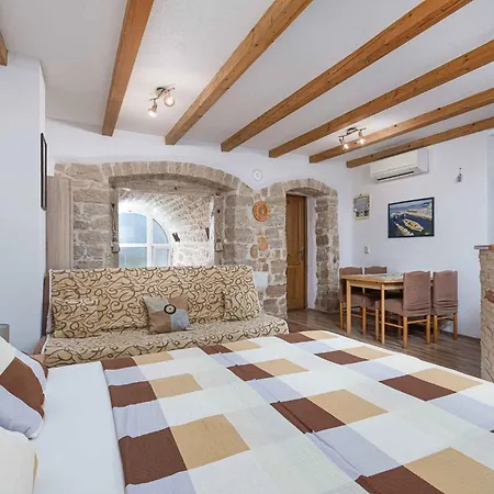 In - Istrien 46934 Apartment *